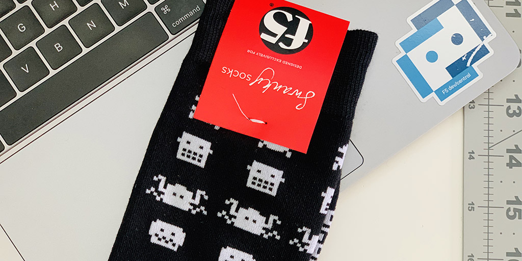 rene_a_n's tweet image. Thank you @jade_meara for the nice surprise! #codeconnects #beF5 @F5Networks