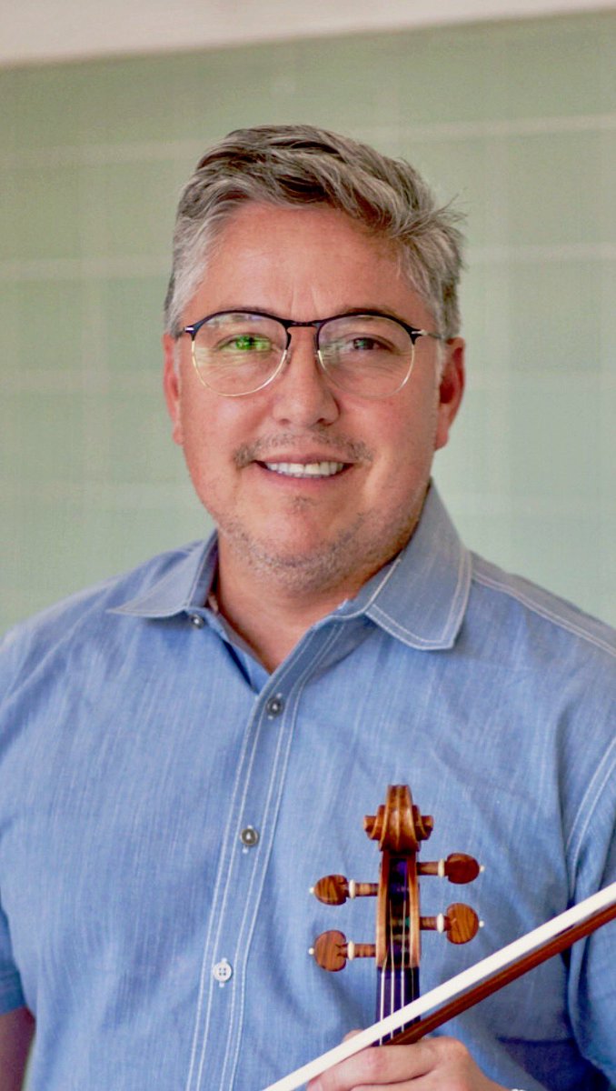 We are so excited to announce the addition of David Gill to our 2nd Summer Session faculty! Mr. Gill is an esteemed teacher at the Tucson International Mariachi Conference and mentor with mariachis throughout the United States. Read David’s full bio here: instagram.com/p/CDu11ACj8al/…