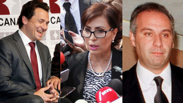 epigmenioibarra's tweet photo. Con reformas "legales" querían silenciar la denuncia
Con LeyDeSeguridadInterior quisieron amedrentarnos
Derrotados, buscan desestabilizar
Con ciber acoso intentan callarnos

NoAlOlvido
ErradiquemosLaImpunidad
XPazJusticiayDemocracia
#JuicioAFoxCalderonyPeña https://t.co/1zuX9WhZUK