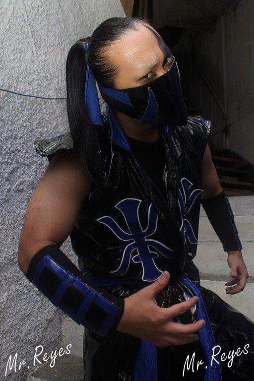 We’re pausing very briefly to mention that around about this time Douki had a jacket that matched his mask and it was truly amazing (please bring it back)