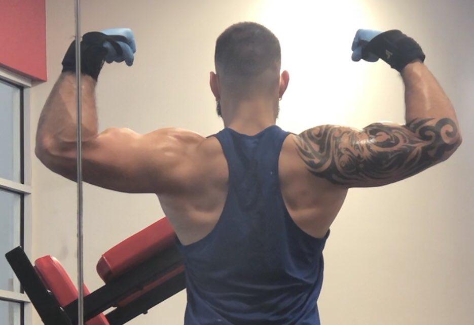 E_M4545's tweet photo. Been on my shit lately 💪🏼. Gains coming in during even quarantine. Y’all get at me if y’all want to talk Fitness/meal plans https://t.co/ctLkhqleTY