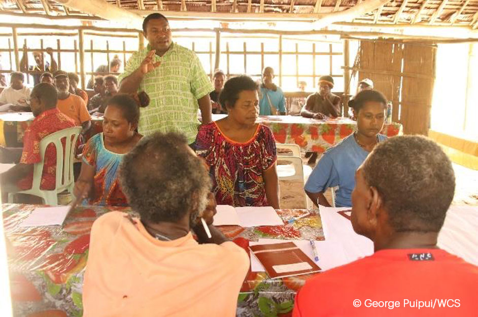 WCSPNG's tweet photo. WCS and the Bank of South Pacific organized financial literacy training for more than 90 farmers in Manus’ Great Central Forest, in Papua New Guinea, to help them manage their incomes from sustainable vanilla farming.
#FinancialLiteracyTraining https://t.co/6qH0g7qBFI