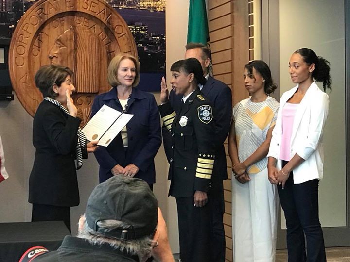 Chief Carmen Best is the first black woman to lead the  @SeattlePD. She is well respected by the rank and file, as well as community leaders. Seattle's political and activist class will have to own this. (END THREAD)