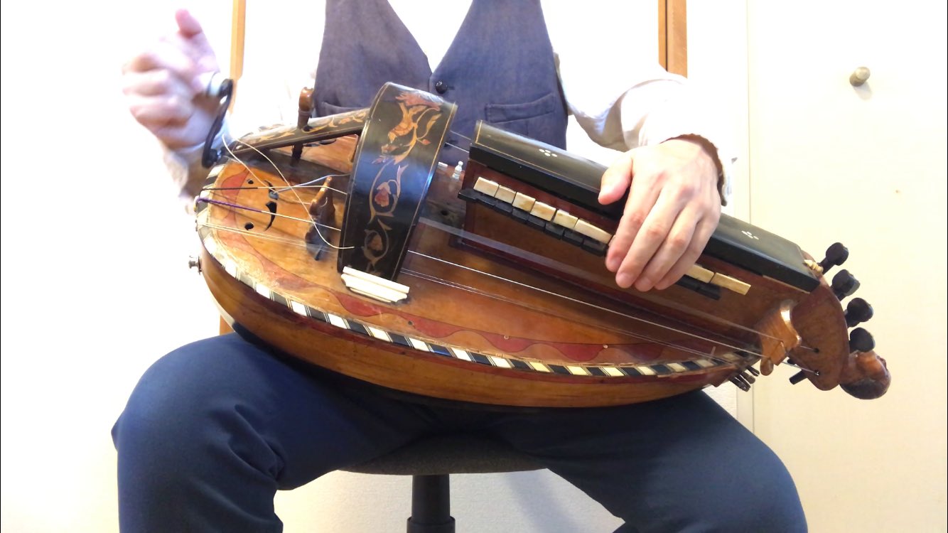 ハーディ・ガーディ hurdy gurdy ヨーロッパ　手作り古楽器 民族楽器 Scottish：Played with the Hurdy Gurdy ハーディガーディ演奏