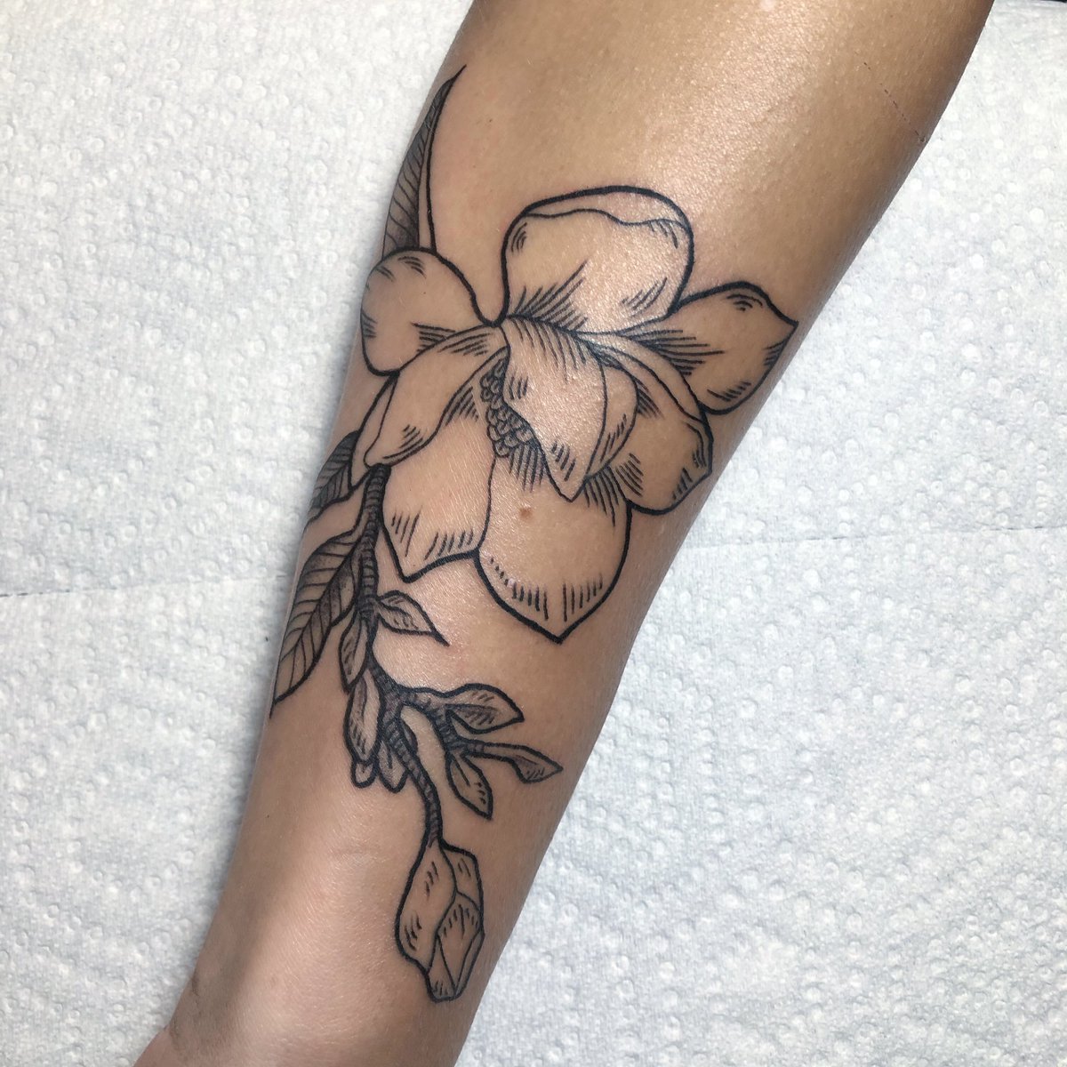 Magnolias for Kasey
Email to book 
Webber.artwork@gmail.com
•
•
•
#tattoos #tat #illustration #tattooartist #dallastattoo #floraltattoo #tattoodesign #magnolia #art #artist #dallas #dallastattoos #dallastattooartist #texasinked #texastattoos #cutetattoos