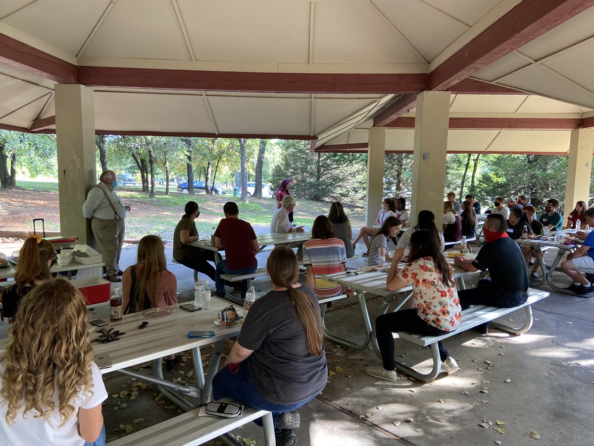 OC’s back - and that includes outside dinner for our first year Honors students getting to listen to star faculty member, Dr. Amanda Nichols! #OCisHome for outstanding students and faculty. Proud of the mask wearing even during meal time!