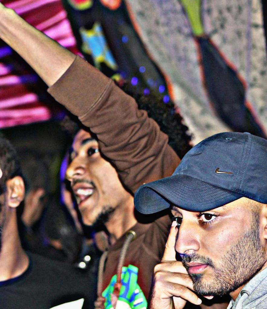 ortiga92's tweet photo. الي راحو فضلو أحباب صاحيين ف القلب كأن محدش غاب #وحشتنا_يا_صاحبي https://t.co/fUCEatkP9k