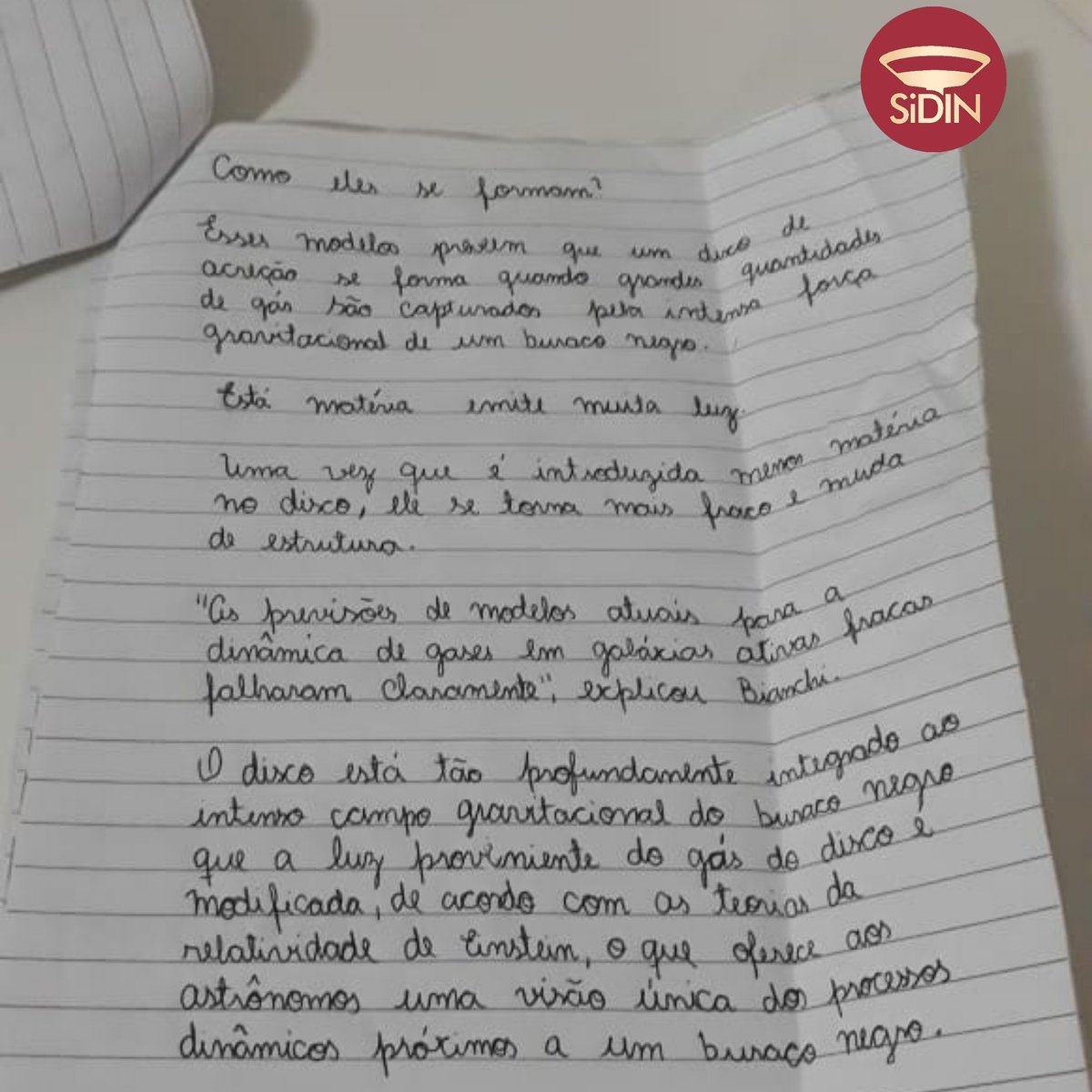 SiDINiteroi's tweet photo. Eles acharam o comitê tão legal que se propuseram a escrever algumas matérias e nos mostraram depois. Incrível, né? Aqui temos "O estranho objeto encontrado pela NASA próximo a um buraco negro", escrita pela Maria, 6º ano.

Essa é uma das nossas histórias. E você? Qual é a sua? https://t.co/yPMjC5PHGx