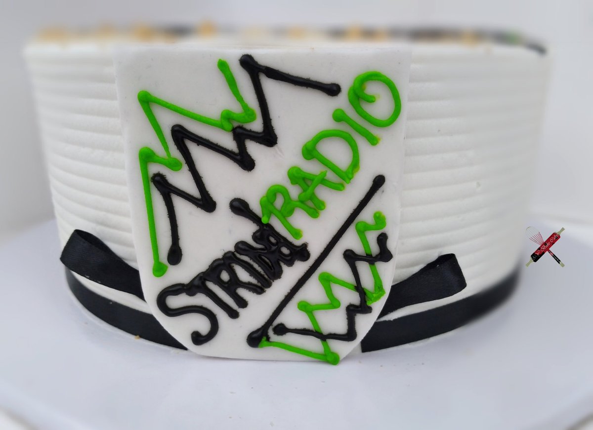 AybakescakesAbc's tweet photo. Some days back @strideradio. It was really fun time at the studio with everyone around. 
.
.
#trending #cakes #strideradio #bbnaijialockdown https://t.co/j6NMTKFW4Z