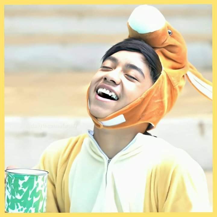 Meira14631982's tweet photo. Kancilnya lagi ketawa. 
•
•
•
#betrandpetoputraonsu
#betrand
#sinyo
#betrandinganaknusantara
#sarwendah
#rubenonsu https://t.co/jGAz8umfR9