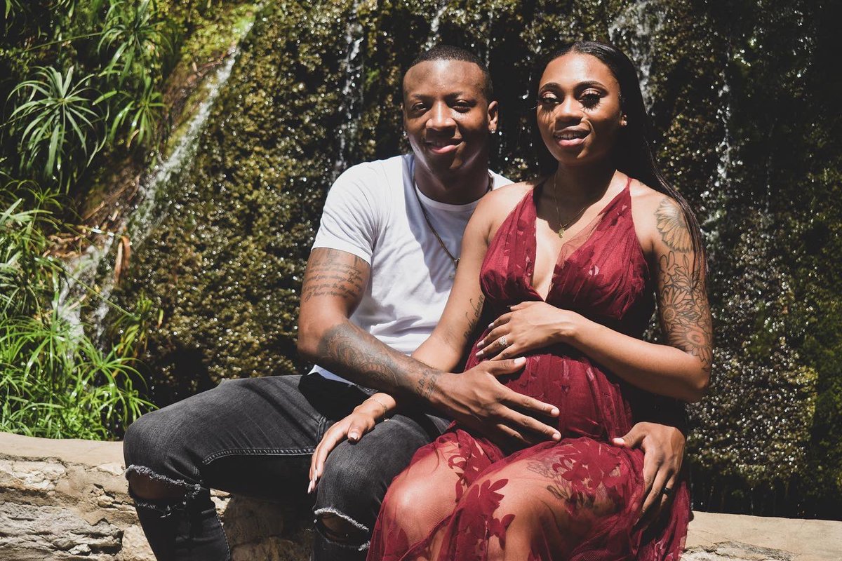 _CaughtinmyWebb's tweet photo. This weekend I took pictures of my forever friend and her husband. I’m so happy they came out so well because I don’t take pictures 🥴 @brizilian__ @Dori_Donzo https://t.co/uHk5dHZ68M