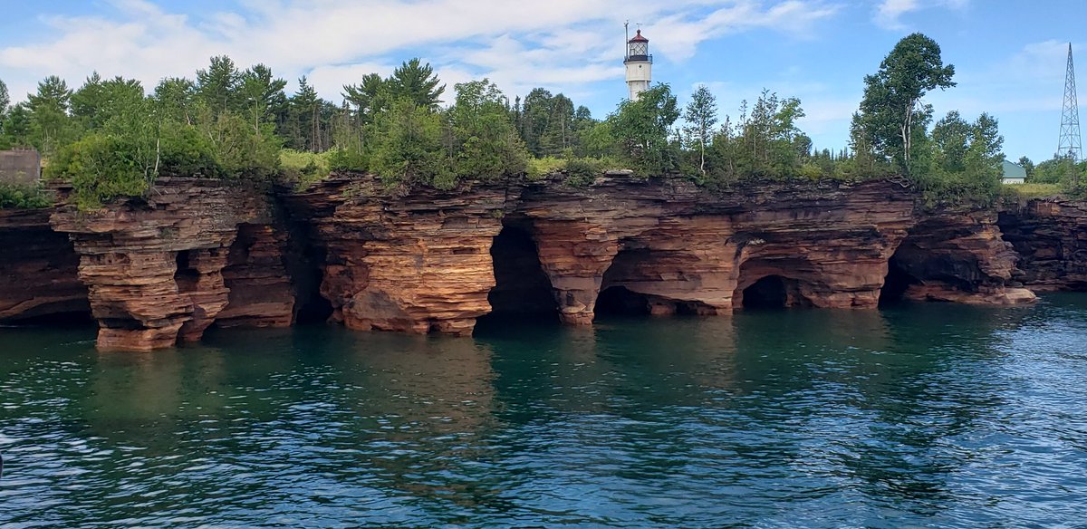 acorrigan1976's tweet photo. Devil's Island, Apostle Islands State park Lake Superior #seacaves #naturelover #nature #familytime https://t.co/joHPCFofSD