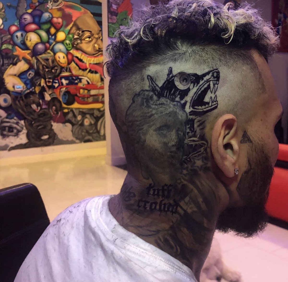 Chris Brown with a new head tattoo 👀, image size:1200x1177