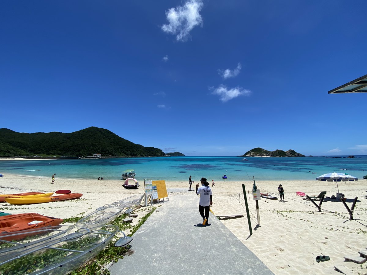 オリオンビール 公式 渡嘉敷島の阿波連ビーチ 沖縄本島に住む人も憧れるケラマ諸島です 沖縄気分 T Co Kx9w8mmwih Twitter
