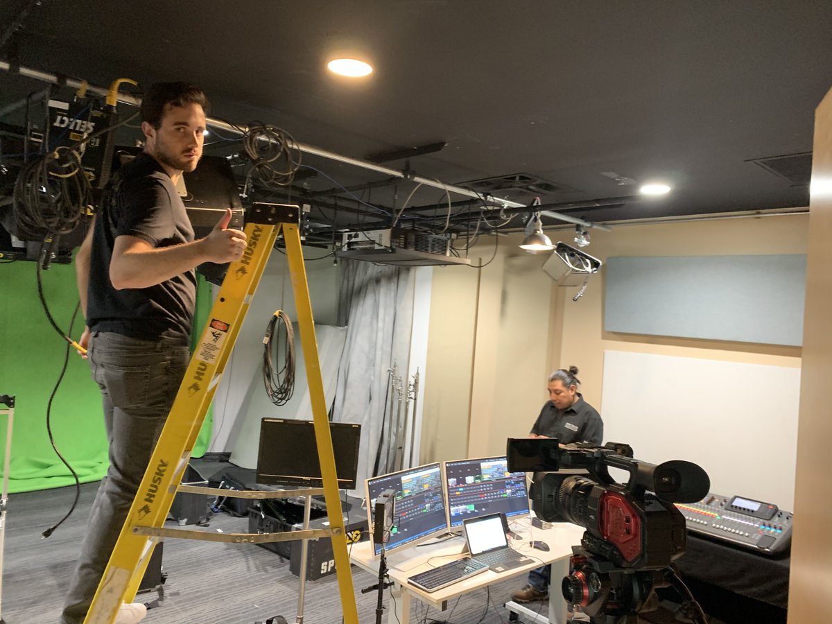 SVF_LTD's tweet image. Tyler and Peter setting up #spectrumstudio for #webex event this week. #lighting #tricaster #phoenix