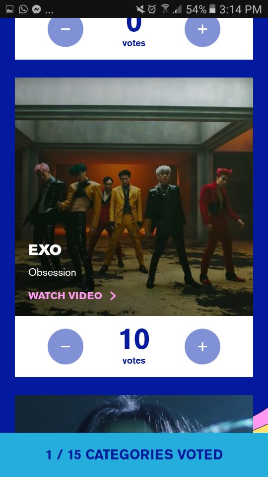 An_RP20's tweet photo. @TeamButterflyE1 CUATRO 🌸🌸

#TeamButterflyEffect @weareoneEXO @layzhang @B_hundred_Hyun https://t.co/0VMjmHtKYy