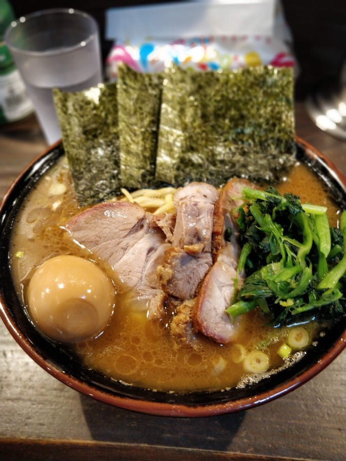 家系ラーメン クックら おはようございます 11時よりオープン致します お知らせ 申し訳ございません 本日所用により 昼の部のみ 11時 15時 の短縮営業とさせて頂きます Twitterサービスは 麺増量 Or 赤たまねぎ Or 味玉 となります