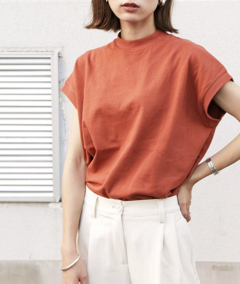 Chillfar_'s tweet photo. 【NEW COLOR!!】
シンプルでトレンドのカラーを揃えた、人気フレンチTに新色登場♡

しっかりコットンフレンチスリーブT
¥2,400+tax

>>https://t.co/kG7QxCYHPJ https://t.co/u0ARX1GcoY