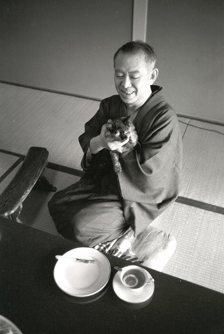 Jun& #39;ichirô Tanizaki.