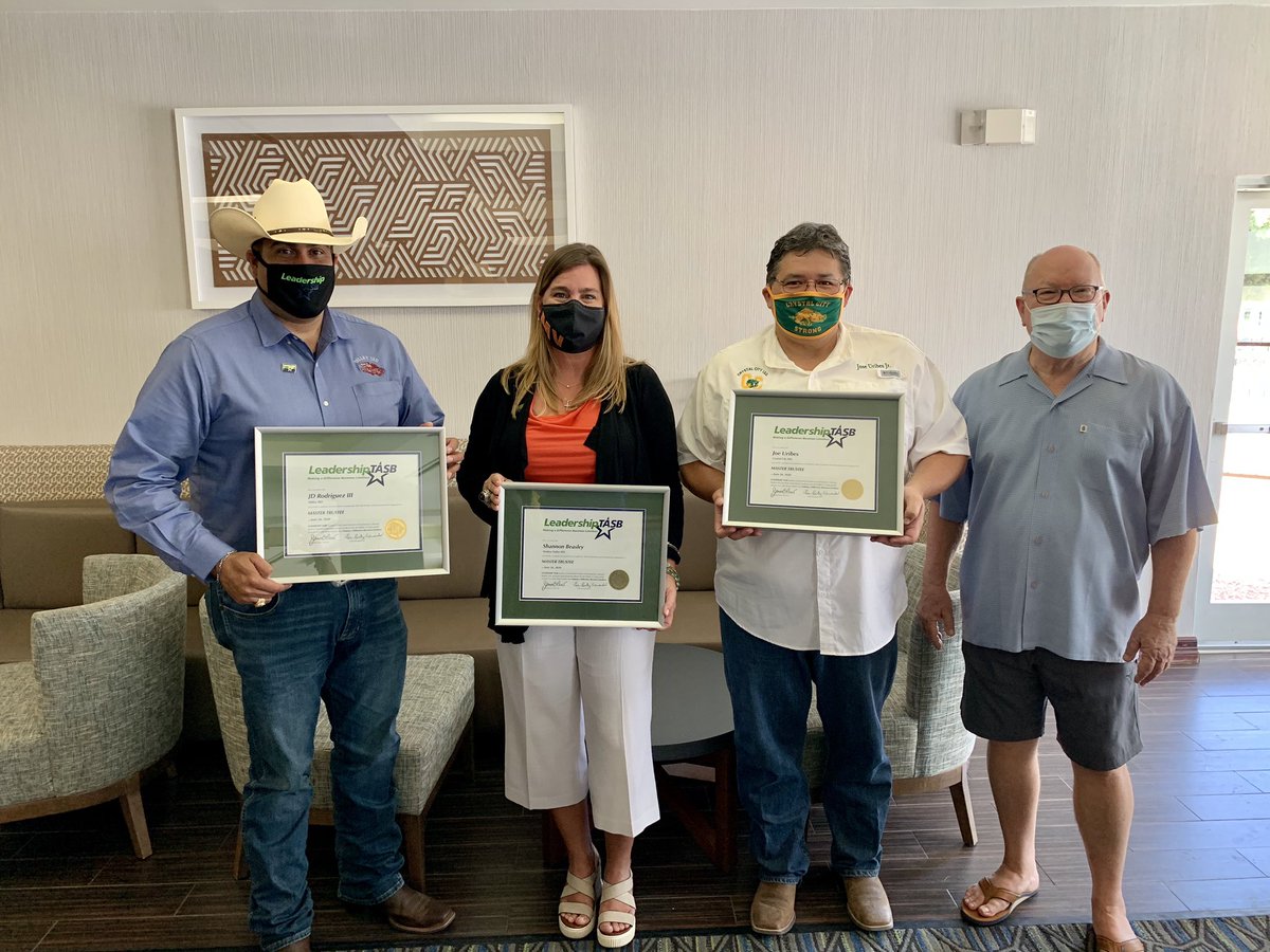 JDRodriguezIII1's tweet photo. Today I received my certificate as a Master Trustee from #LeadershipTASB. I have learned so much this past year. Looking forward to bringing all that knowledge to better serve @DilleyISD #TxED #WolfPride #LTASB2020 https://t.co/Abxb8P8KSM