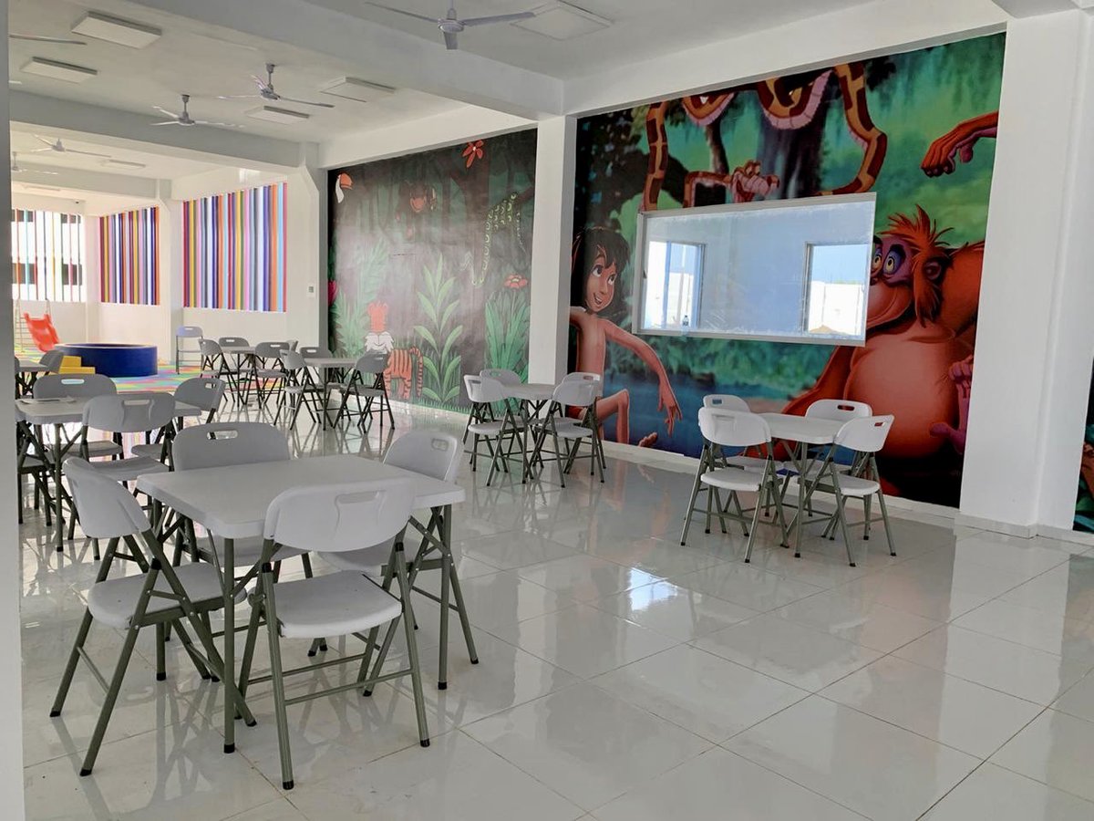JeanARodriguezS's tweet photo. Para fortalecer el vínculo familiar de los internos, #LaNuevaVictoria dispone de: 96 celdas conyugales y un área diseñada especialmente para visitas infantiles para que los niños puedan disfrutar de la compañía de sus padres en un ambiente digno. https://t.co/F8PbIOAoUu