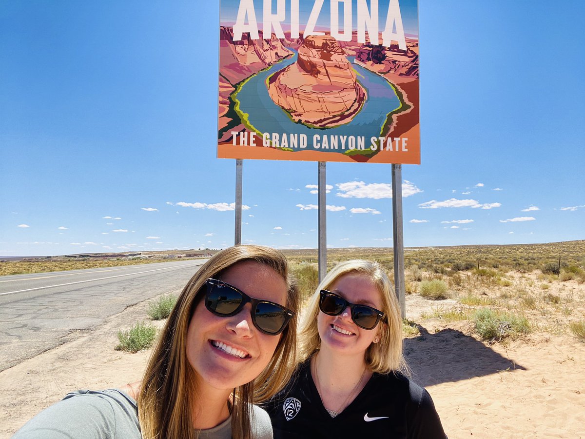 sofiewacht's tweet photo. Hey @falloncporter ICYMI we were in Utah four times and Arizona also four times today. #allthesigns https://t.co/FXsN0s06ZR