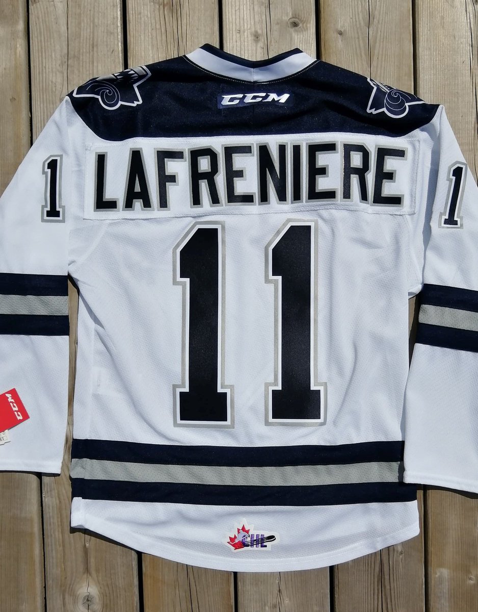 LAFRENIÈRE GIVEAWAY!

In celebration of the Rangers winning the 1st OVR pick, we’re giving away a choice of a home OR away Alexis Lafrenière <a href="/oceanicrimouski/">L'Océanic de Rimouski</a> jersey!

RULES: 
1.  Like &amp; RT
2. Follow <a href="/TheJerseyFinder/">The Jersey Finder- TJF</a>
3. Tag 2 friends 

Draw on 8/17. Good luck! #NYR #HockeyTwitter