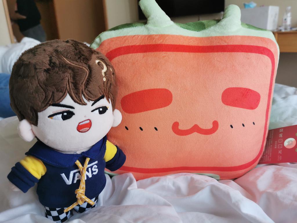 LING CHU tweet media