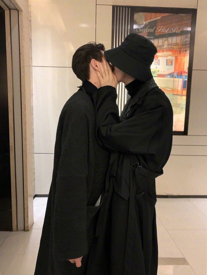 J30NJUNGK0oK's tweet image. Tudo q eu aprendi sobre o amor, eu aprendi com vc, vc me mostrou o q é amar e ser amado pelo o jeito q vc é independente da sua forma, cor e etc... Eu te amo noah♡
{@J30NJUNGK0oK} {@02WNHS}