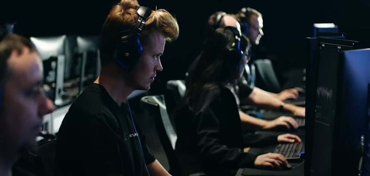 RocketLab's tweet image. We’re growing our Spacecraft Operations team! Get in touch if you're a software engineer eager to support the development and on-orbit operations of our growing fleet of Photon satellites. Be part of the next exciting era in Rocket Lab’s evolution: bit.ly/2XIuNGn