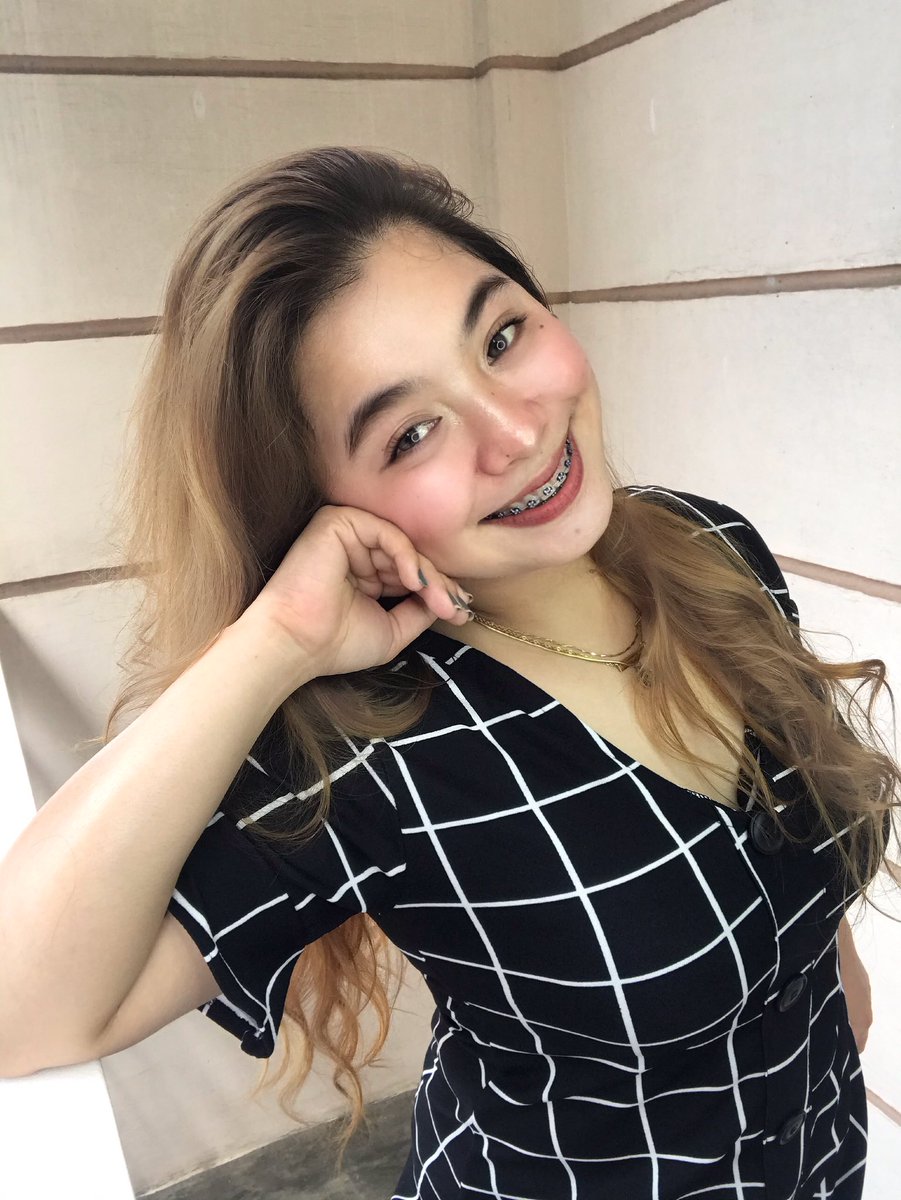EmCapunitan's tweet photo. Cheers!๐ฅโจ
#twentythird๐ https://t.co/d4aOYakHhv