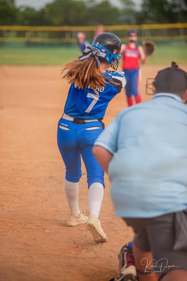 morganward727's tweet photo. great weekend of softball with my girls! came in second place and went 3-1 for the weekend!💙 https://t.co/AtYgBrCtZV