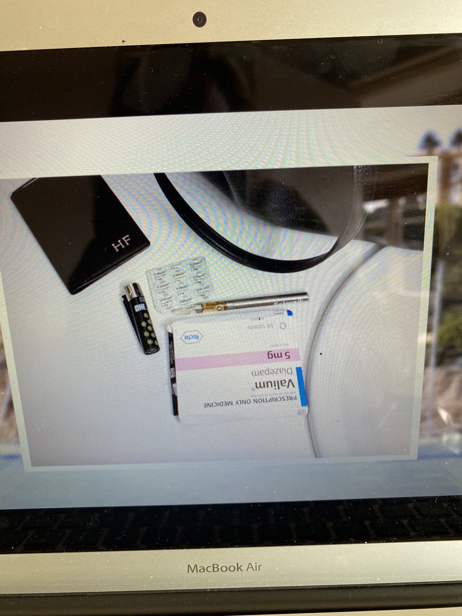 hannahferrier_'s tweet image. I like Malia’s arranging skills. So that’s prescribed Valium, CBD (which is legal in Spain), a lighter (not sure what this has to do with anything) and my passport holder... And for anyone who’s interested the prescription is on the other side of the box as shown... #belowdeckmed