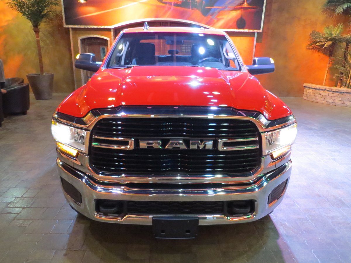 AutoShowWpg's tweet photo. 2019 Ram 2500 Big Horn Crew - LIKE NEW
Short link - https://t.co/qrj3KUkxVB
#ram1500 #dodgeram2500 #ramtrucks #ramlaramie #ramsport #ram15004x4 #ram1500hemi #ramtruck #trucks #winnipeg #ram1500hd #ram2500 #bighorn #ram_2500 https://t.co/9ouQuzv0Cv