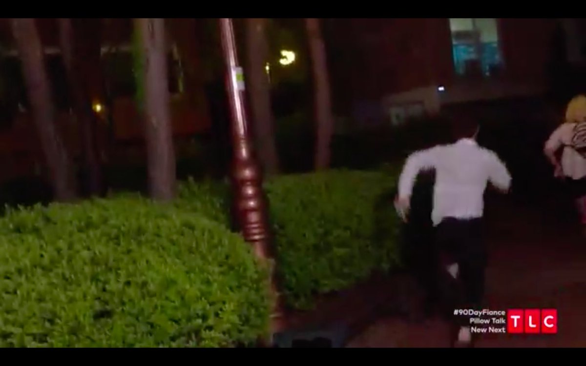 The way Jihoon took off like an Olympic sprinter to get drascilla, maybe he is changing #90DayFiance #90DayFianceTheOtherWay