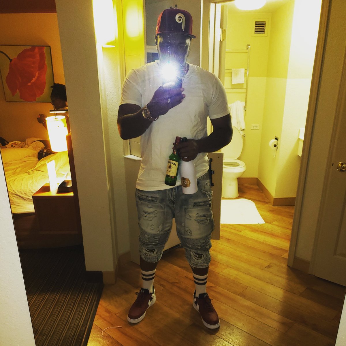 EntItuk's tweet photo. No Complaints #Flukey #itukent #IThoughtUKnew #MNMMBBD #StayRealAnRealWillow #Chicago #Atlanta #AG4Life #Durty130 #DeenStrap #114 #MoneyNevaMadeMeBeingBrokeDid # https://t.co/kL7qaGkXEa