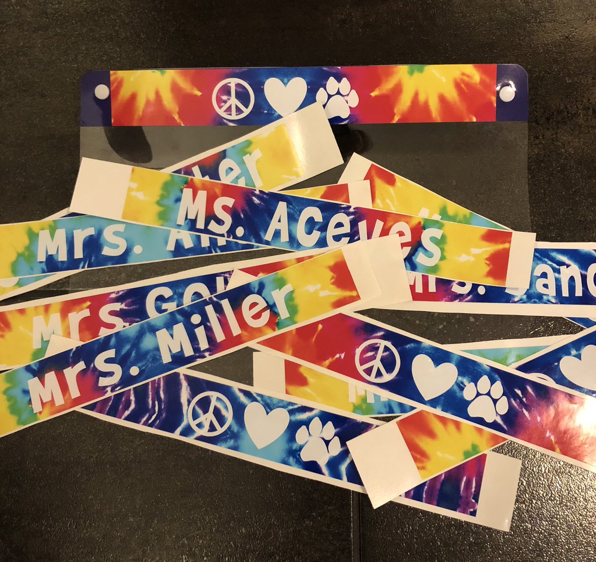 charleefisher's tweet photo. When you need to wear face shields this school year, you must dress them up! @AprilBlanco1 @n_rose4 https://t.co/QVAvumJnKt