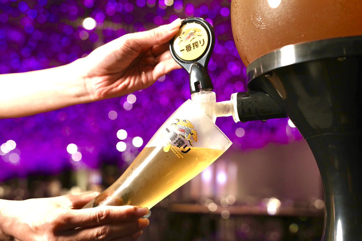 スモールワールズ Tokyo 公式 Small Worlds Tokyo キリンビール 時間無制限 飲み放題 Smallworldstokyo の ２階 レストランでは 9月末まで毎日 14時からラストオーダーまで 時間無制限 キリンビール飲み放題 ソフトドリンク