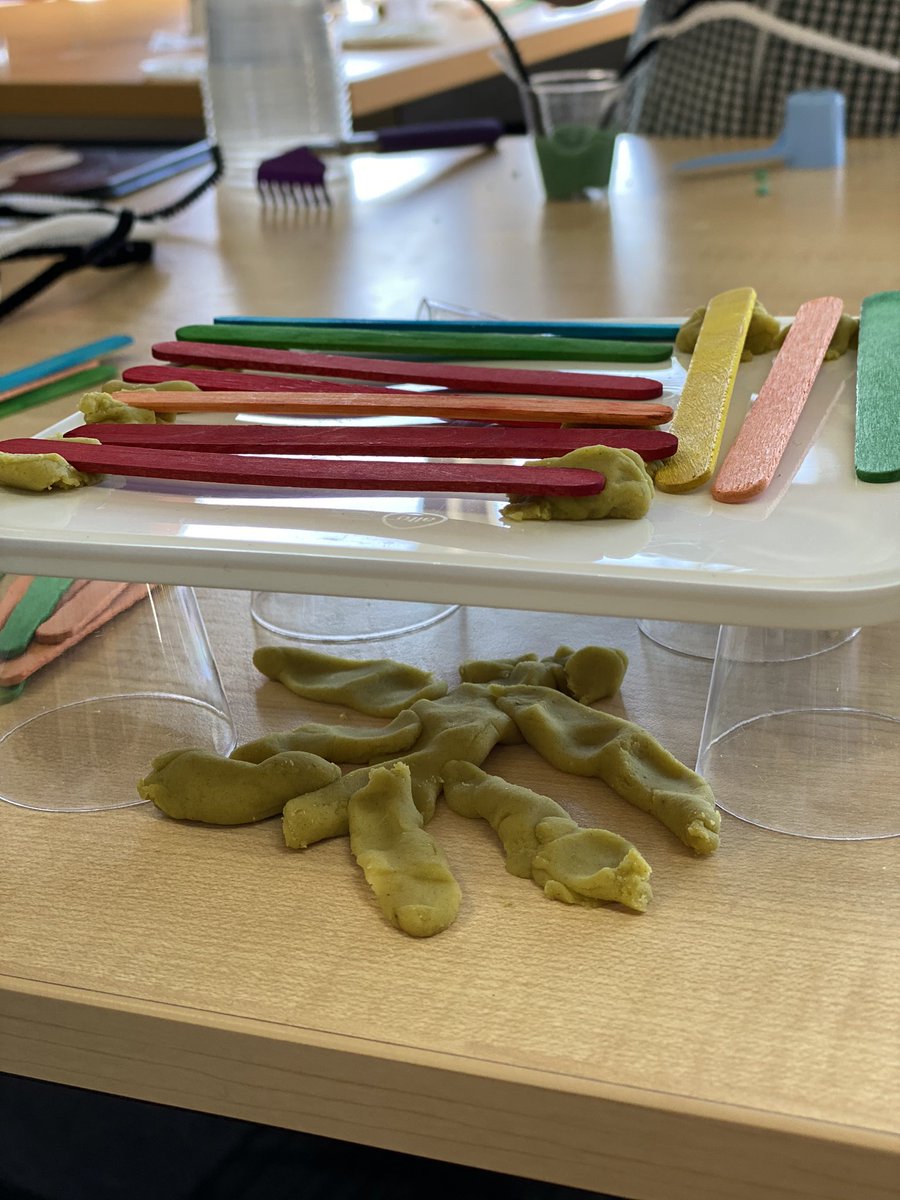 mcleodteach77's tweet photo. Building habitats for our creatures using loose parts @kakano3bromley https://t.co/wlfNjSs0Eo