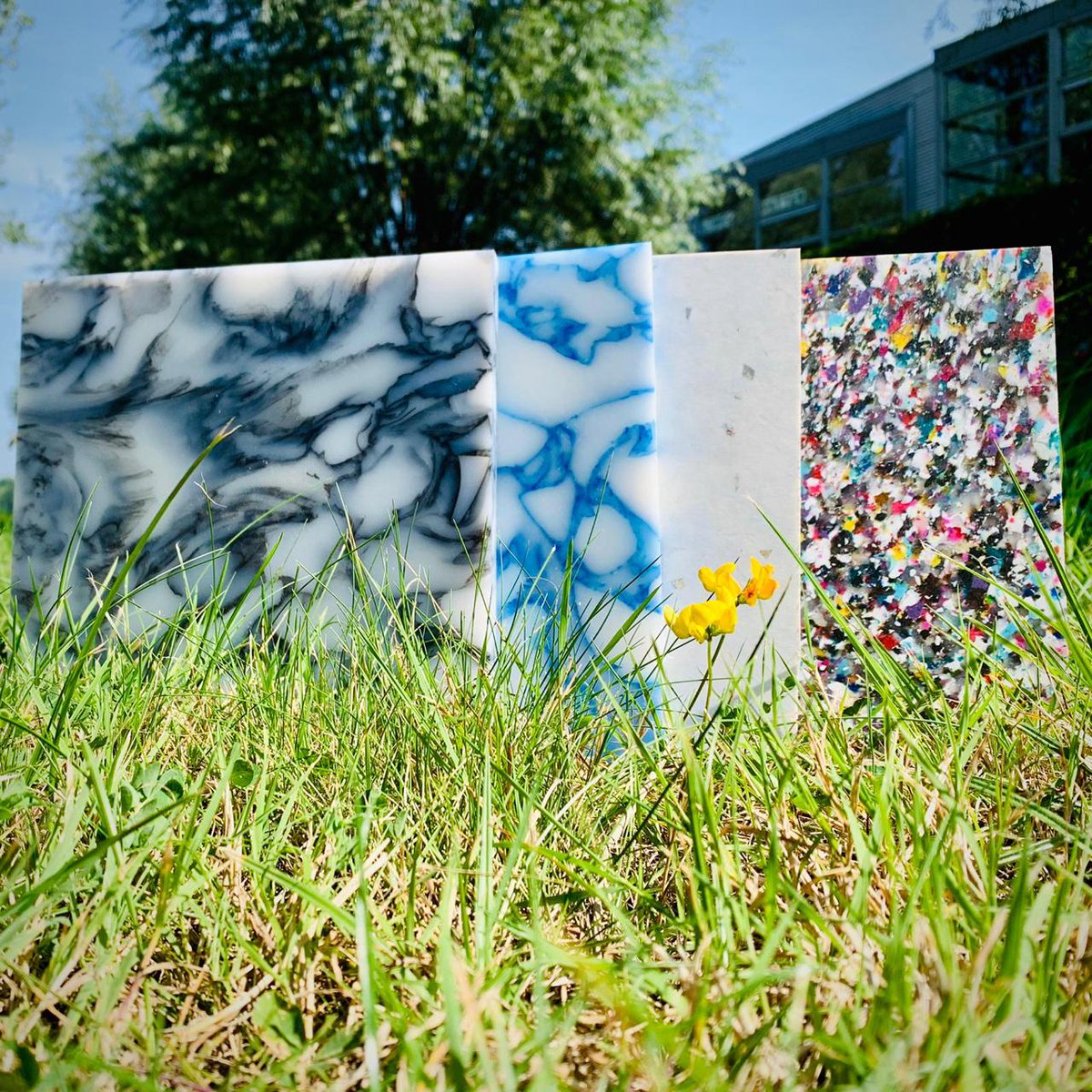 SAUBV's tweet image. Just chilling outside our factory, enjoying the sun!
As you might know, we have a strong preference to work with materials that are suitable for recycling, like acrylic and wood. These are some pieces made from wastage, ready to be used again. #acrylic #award #betterworld