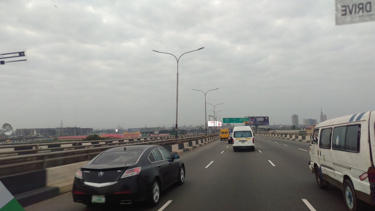 NuolBeth's tweet image. RT "RT Gidi_Traffic: “Austynzogs: Gidi_Traffic 07h12 #3RDMB is FREEEEEEEEEEEE!!! https://t.co/nggb4i09Gb"