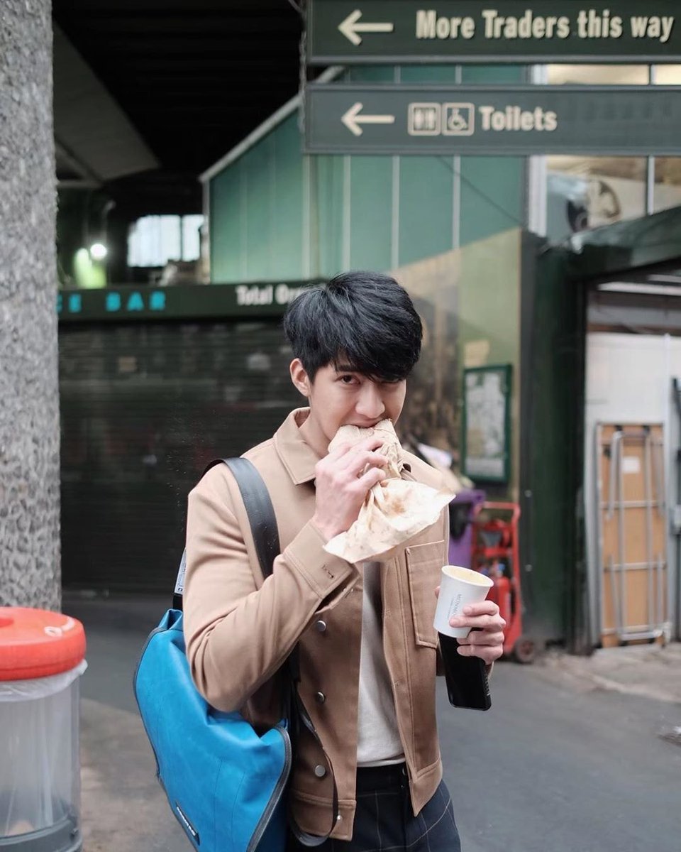 Name: Earth Pirapat WatthanasetsiriBirthday: February 23, 1994Twitter:  @Earth_Pirapat Instagram:  https://www.instagram.com/theearthe/&nbsp;