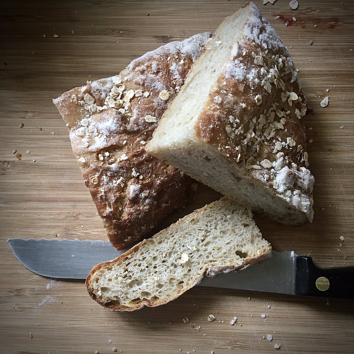 10ON12's tweet photo. Grated apple and rolled oat sourdough. 
From @dan_lepard’s The Handmade Loaf #BreadBible https://t.co/YP26wlWIPr