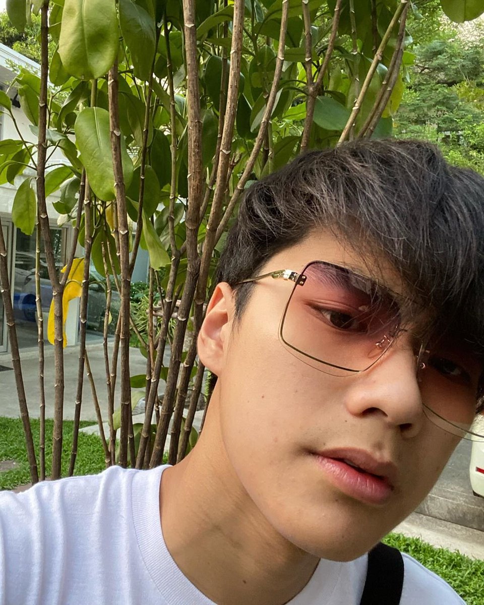 Name: Ohm Pawat ChittsawangdeeBirthday: March 22, 2000Twitter:  @ohmpawatt Instagram:  https://www.instagram.com/ohmpawat/&nbsp;