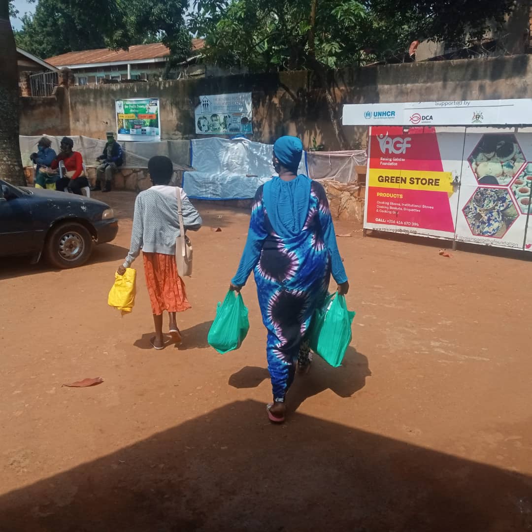 Monday 10/08/2020, supporting refugees and vulnerable nationals at Bondeko with the funding from the Xavier Project.