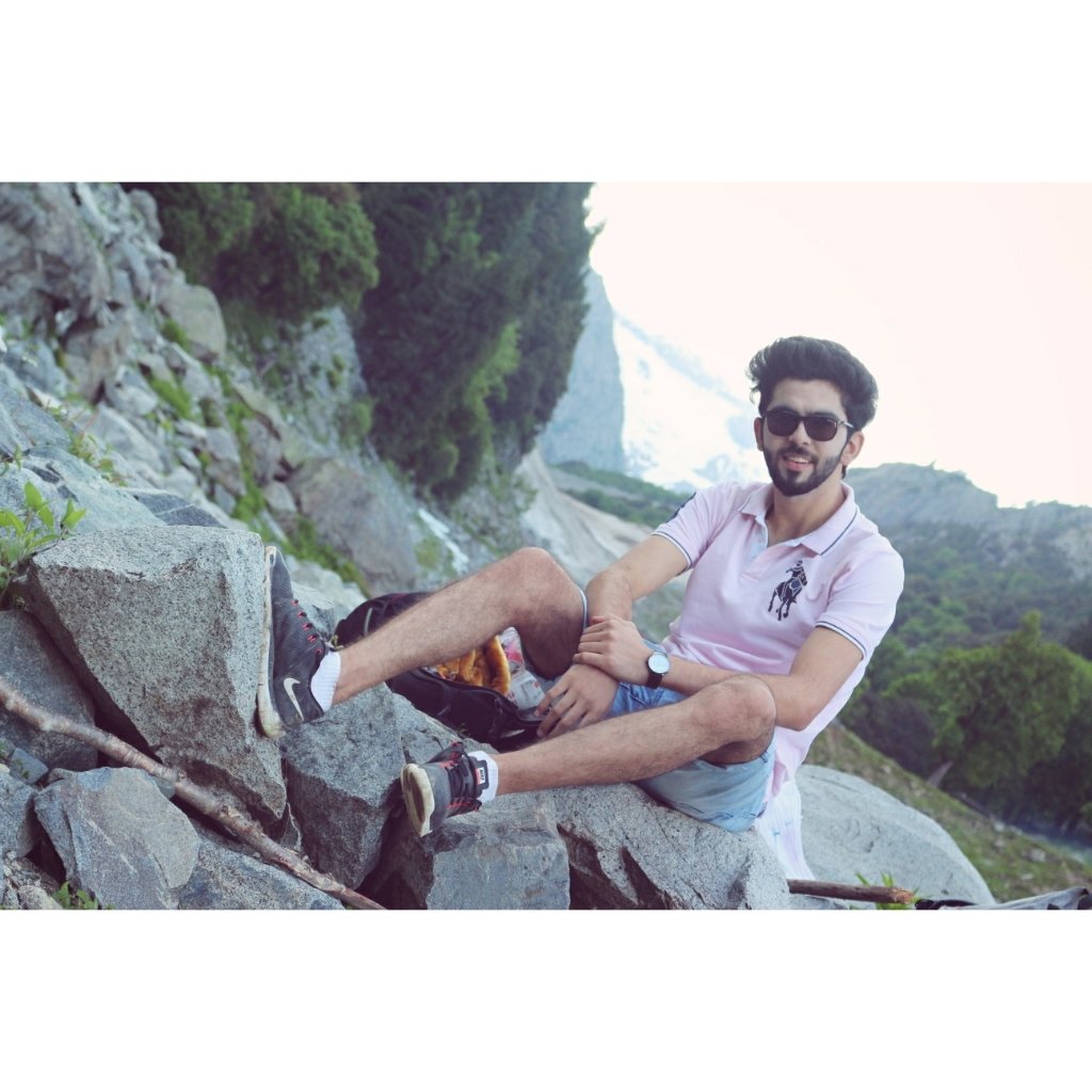 noman__5's tweet photo. #PakistanOpensTourism 
Andarab lake also called kooh lake, Swat kalam (Anakar Valley) Pakistan.😍😍 https://t.co/0cc0qbvA30