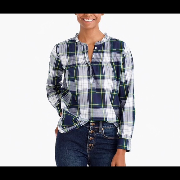 attis34's tweet photo. So good I had to share! Check out all the items I'm loving on @Poshmarkapp #poshmark #fashion #style #shopmycloset #jcrewfactory #valentino #supreme: https://t.co/ZkKGv530MY https://t.co/uHOTftnVUs