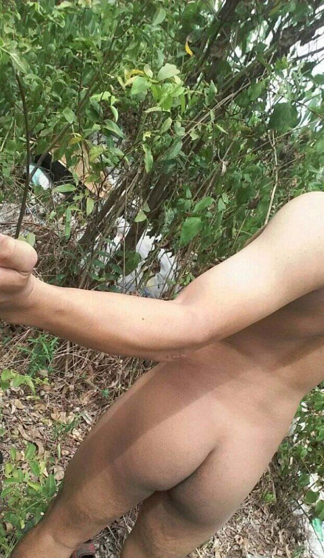 Outdoor84564890's tweet photo. มาจัดให้หน่อย. #เย็ดเอ้าดอร์ https://t.co/ng3bqTXVrP