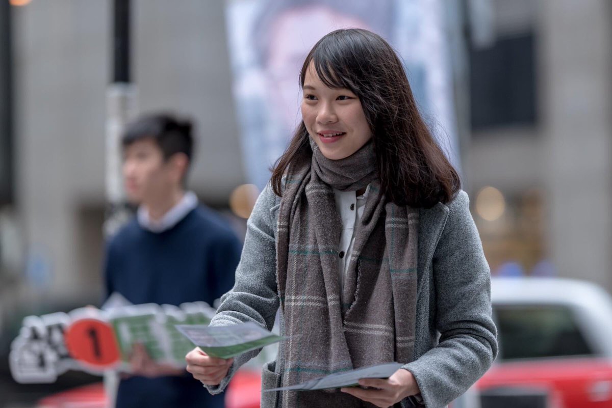 HKWORLDCITY's tweet photo. [#FreeAgnes] We demand the release of Agnes Chow (@chowtingagnes) who was arrested under the imposed “National Security Law”.

She doesn’t deserve this suffering. She has been a tremendous fighter 4 democracy from a young age. #HongKongProtests #StandwithHongKong #FreeHongKong https://t.co/TlP0zRWuDD