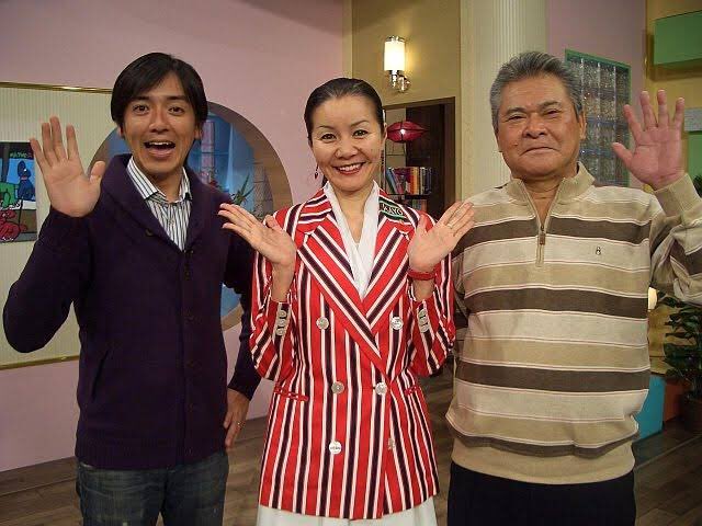 藤色のトキ Unshape たまに福岡のこと考えるとカヨさんの事思い出しちゃうわ 家族みんなで ナイトシャッフル 藤色のトキ的福岡の有名人ランキング 1位 山本カヨ 2位 コンバット満 3位 ケン坊田中 4位 おたこぷー 5位 パタパタママ 異論は認める